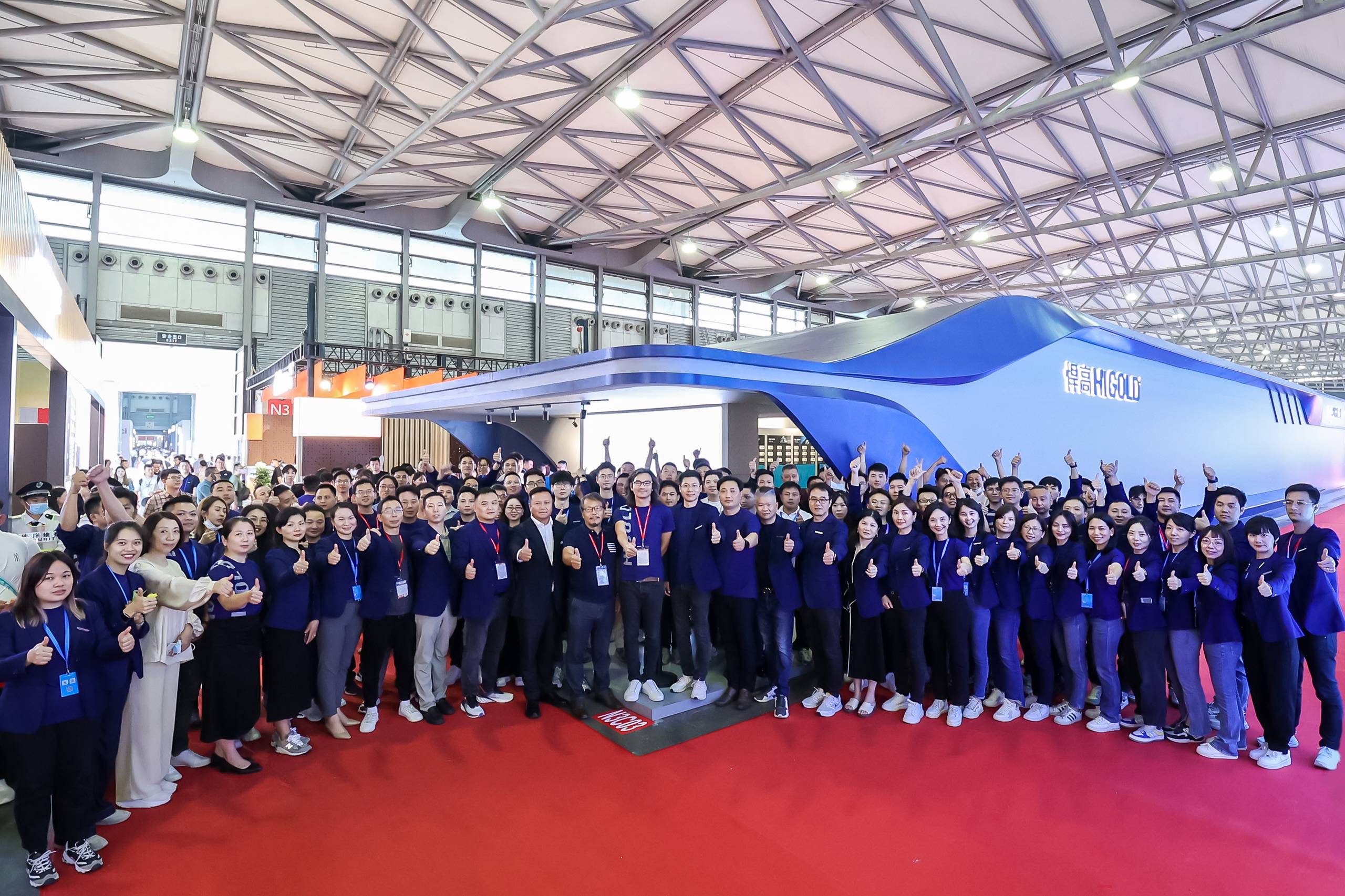 RON_0529.jpg RON_0529.jpg